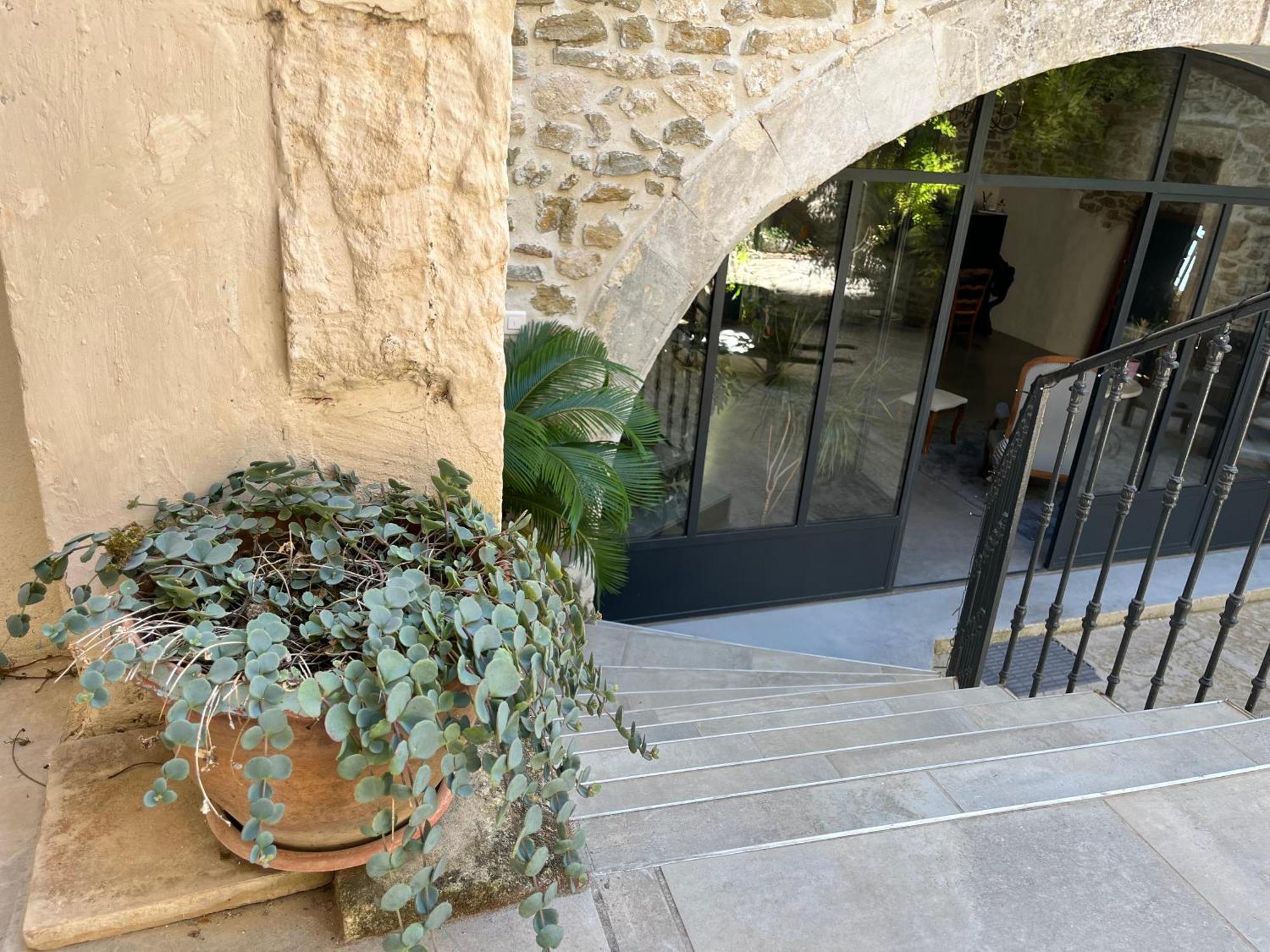 Bed and Breakfast Domaine Forvent Saint-Julien-de-Peyrolas Екстер'єр фото