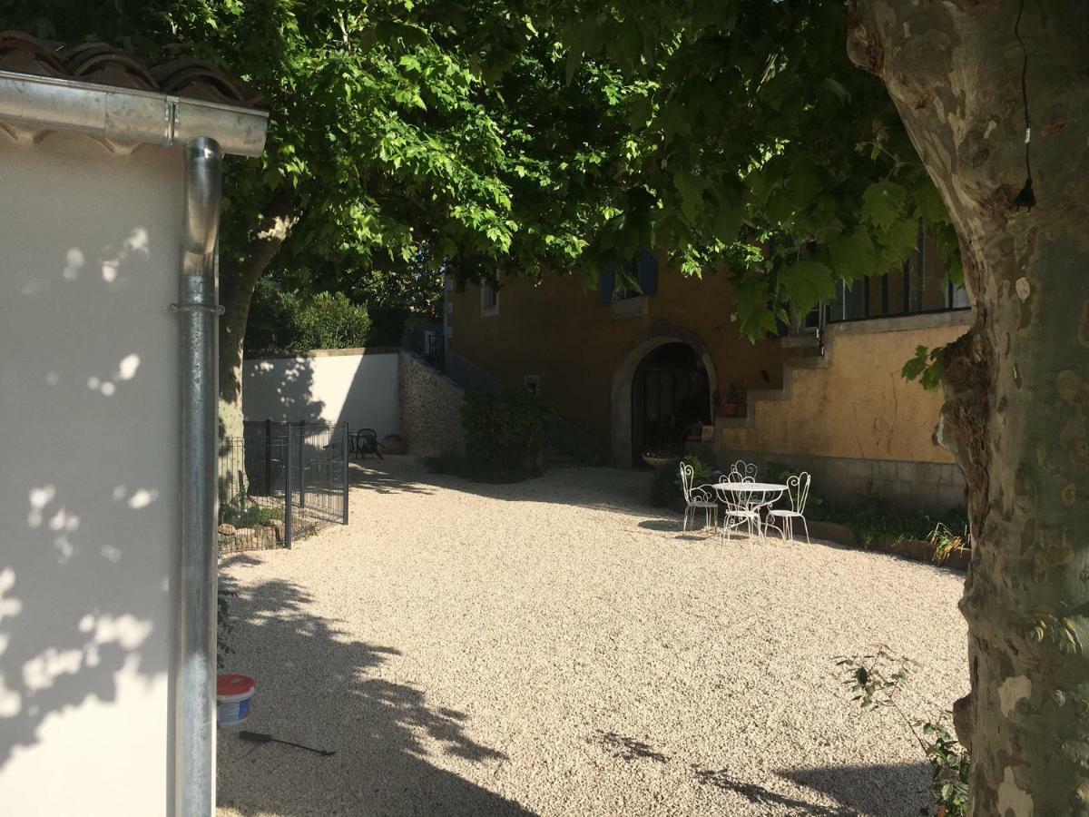 Bed and Breakfast Domaine Forvent Saint-Julien-de-Peyrolas Екстер'єр фото